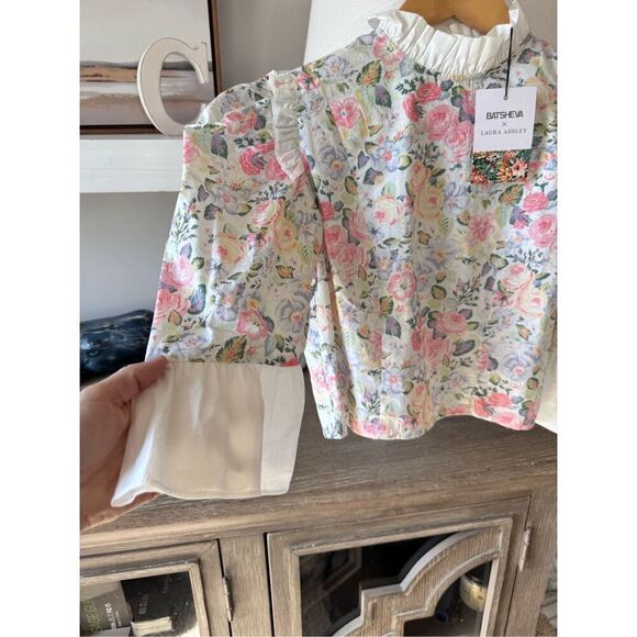 NWT Batsheva X Laura Ashley Spring Prairie Blouse Floral Print Ruffle Cropped Si - Picture 4 of 10